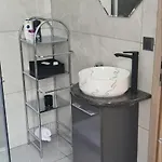 Julija 2 *