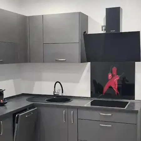 Appartement Julija 2 *